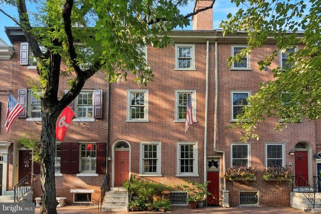 515 Delancey St, Philadelphia