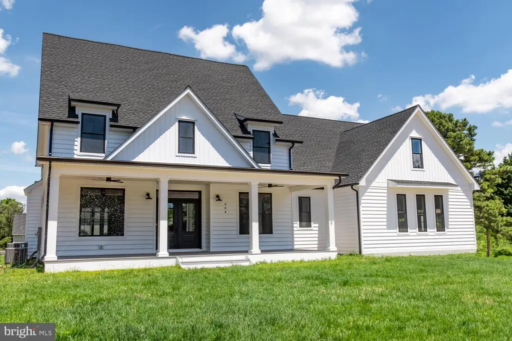 225 Songbird Ln, Centreville