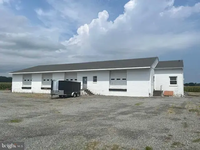 2487 Bayside Dr, Dover