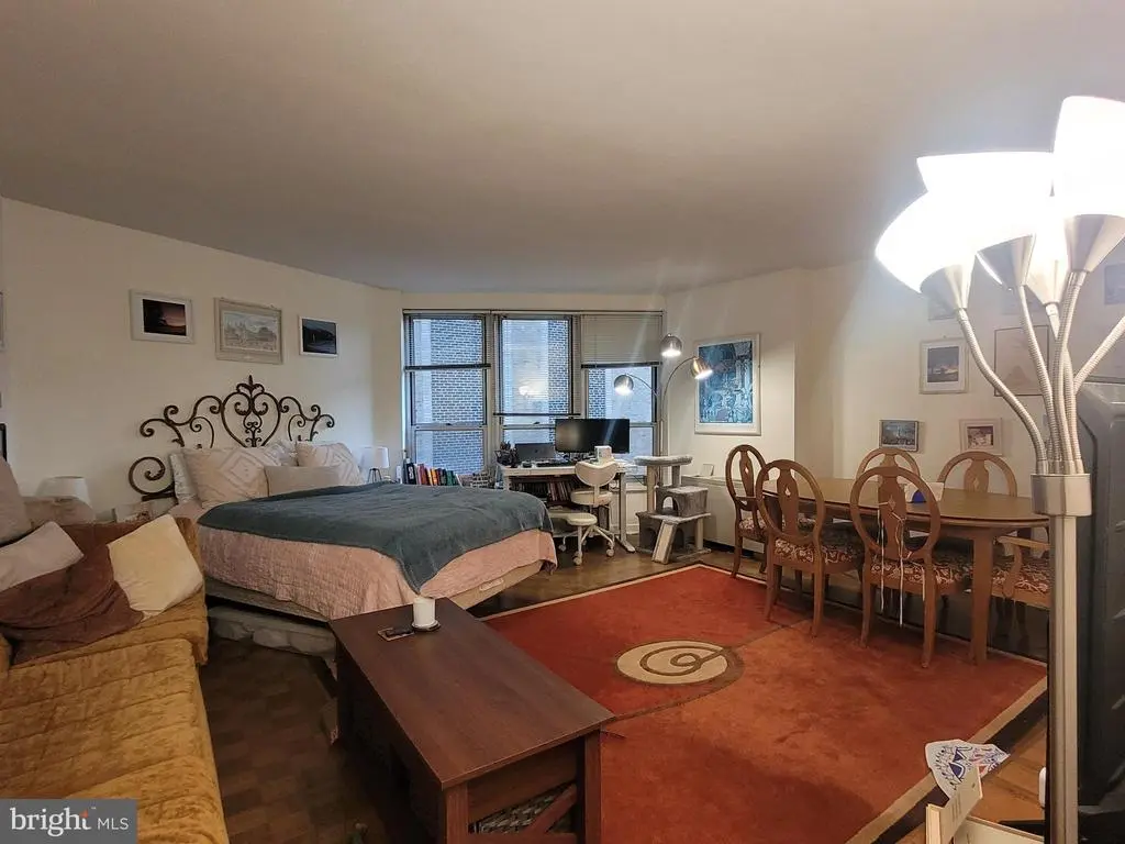 224-30 W Rittenhouse Sq #1003, PHILADELPHIA