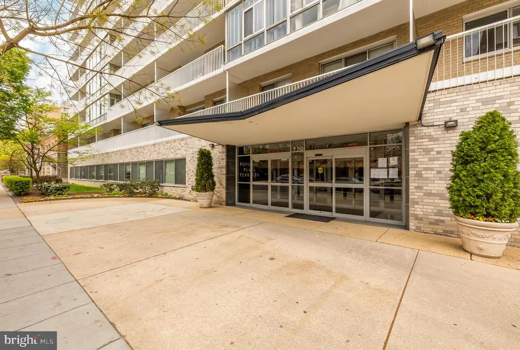 730 24th St Nw #203, WASHINGTON