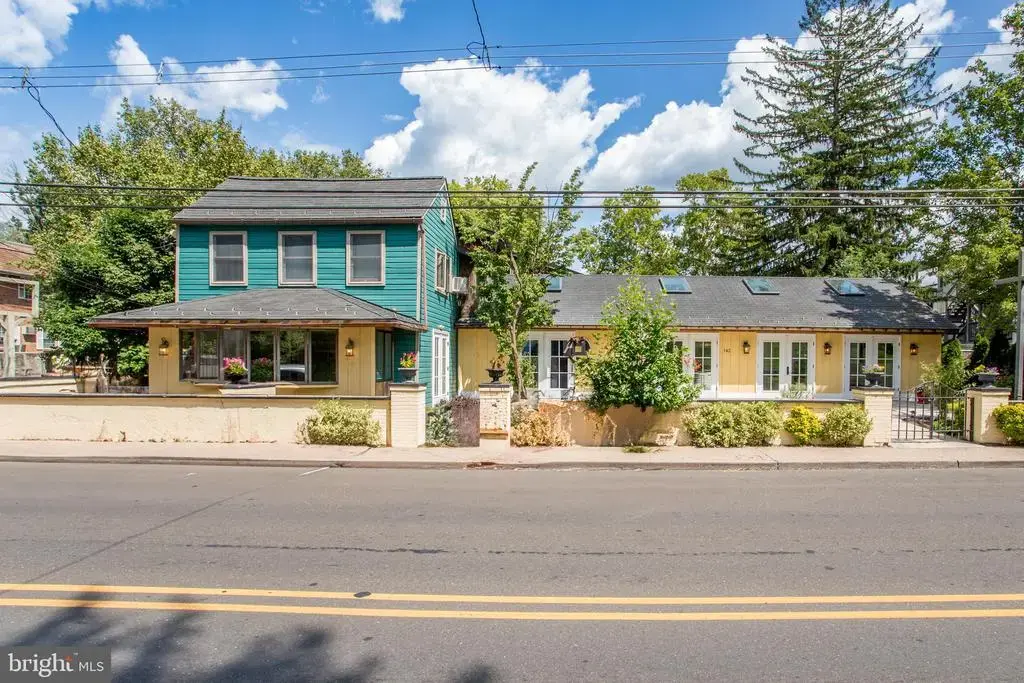 142 S Main St #commercial, NEW HOPE