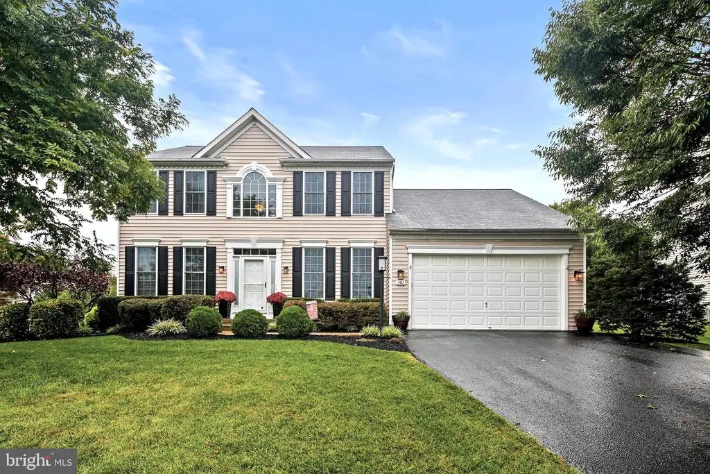 301 Longbow Rd, Mount Airy