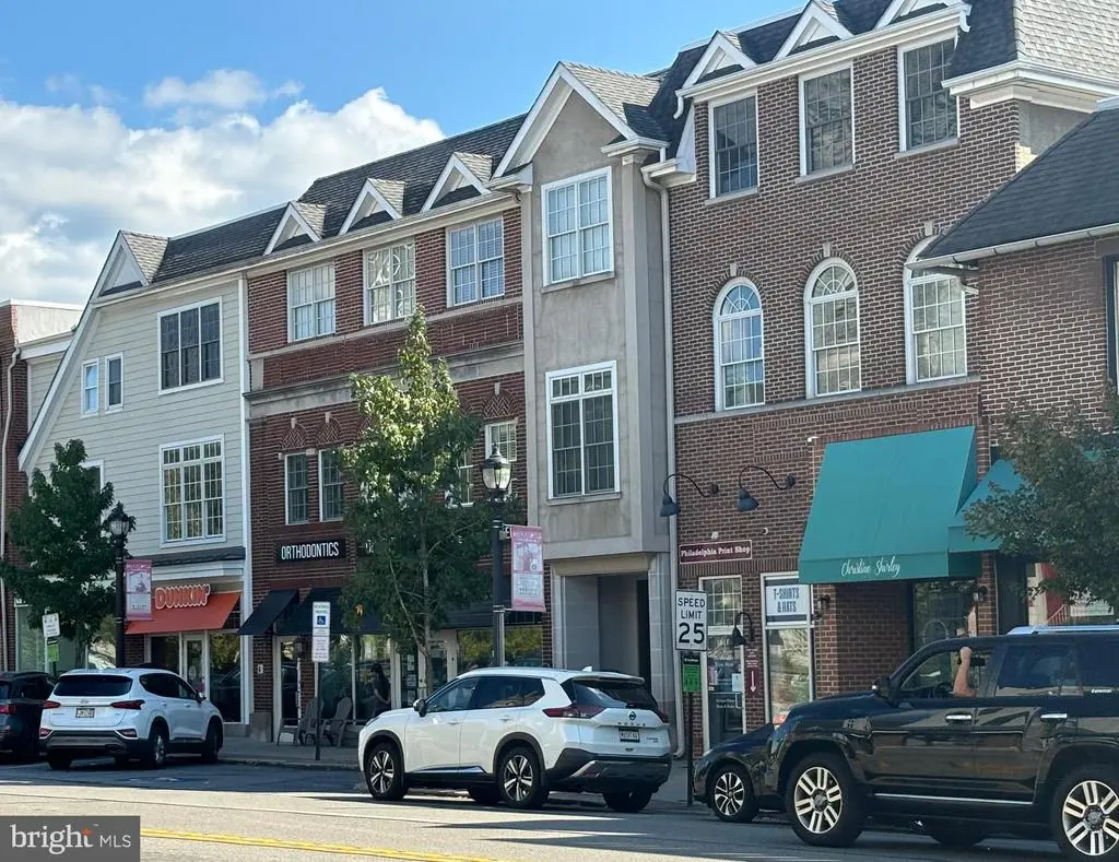 108 E Lancaster Ave #b-2, Wayne