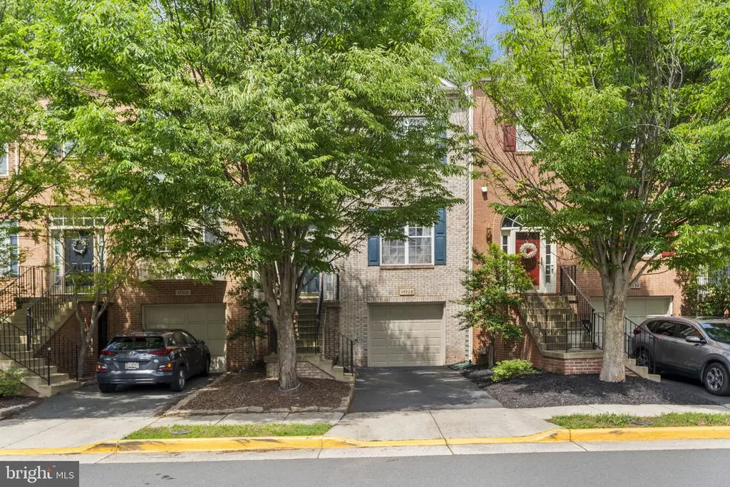 45828 Edwards Ter, Sterling