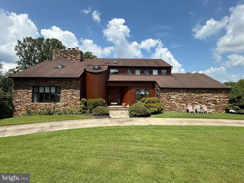 13807 Cripplegate Rd, Phoenix