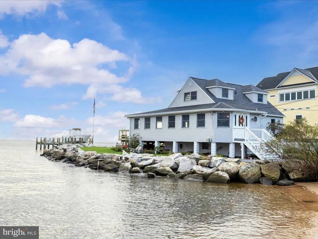 2272 Lake Dr, Pasadena