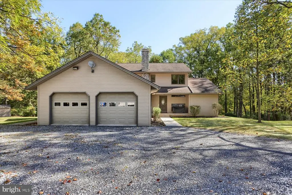 550 Poplar Rd, Dillsburg