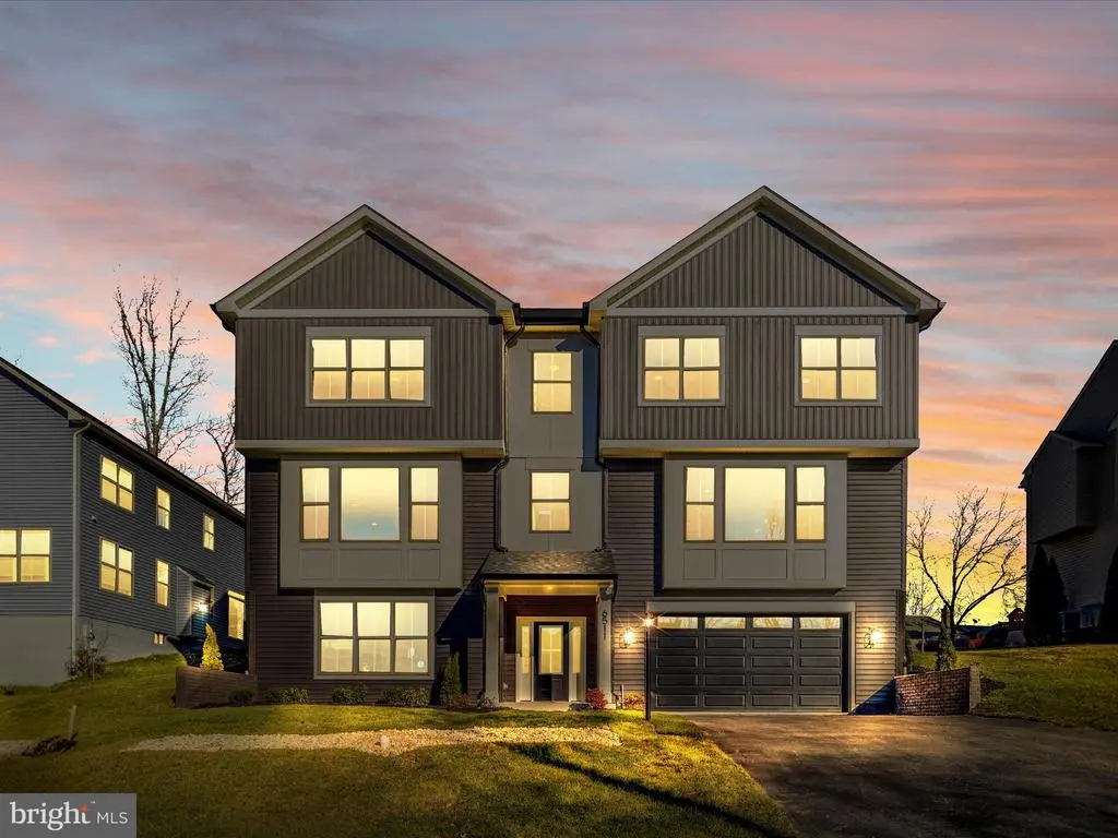 6511 Rimrock Ln, New Market