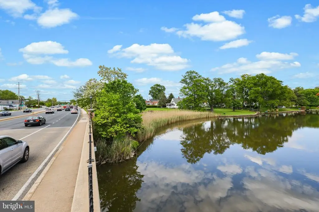 2005 Eastern Blvd, MIDDLE RIVER