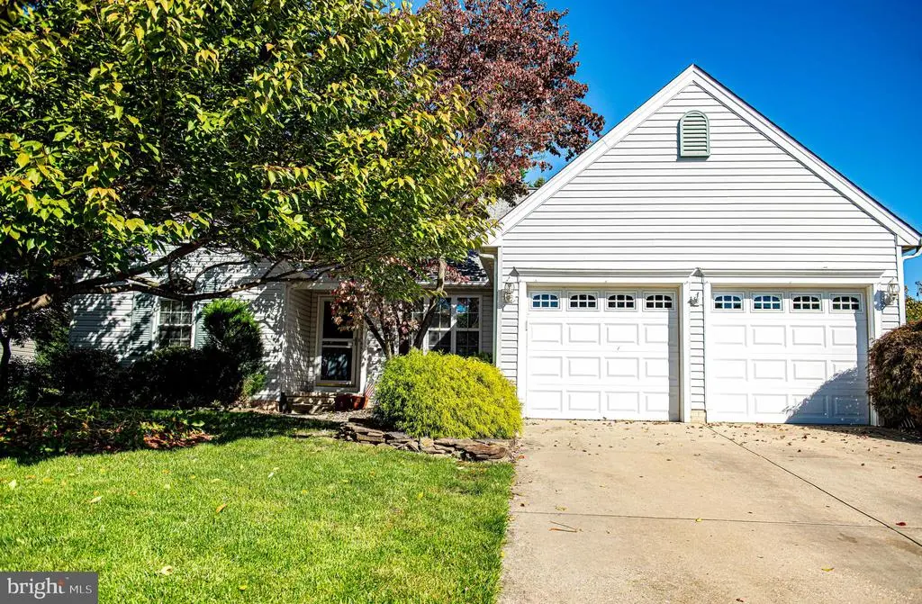 728 Annatana Dr, Forest Hill