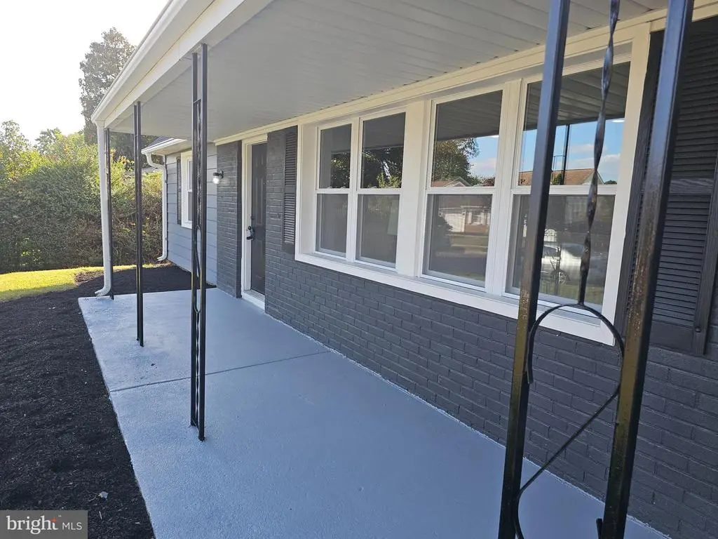 31 Hargrove Ln, Willingboro