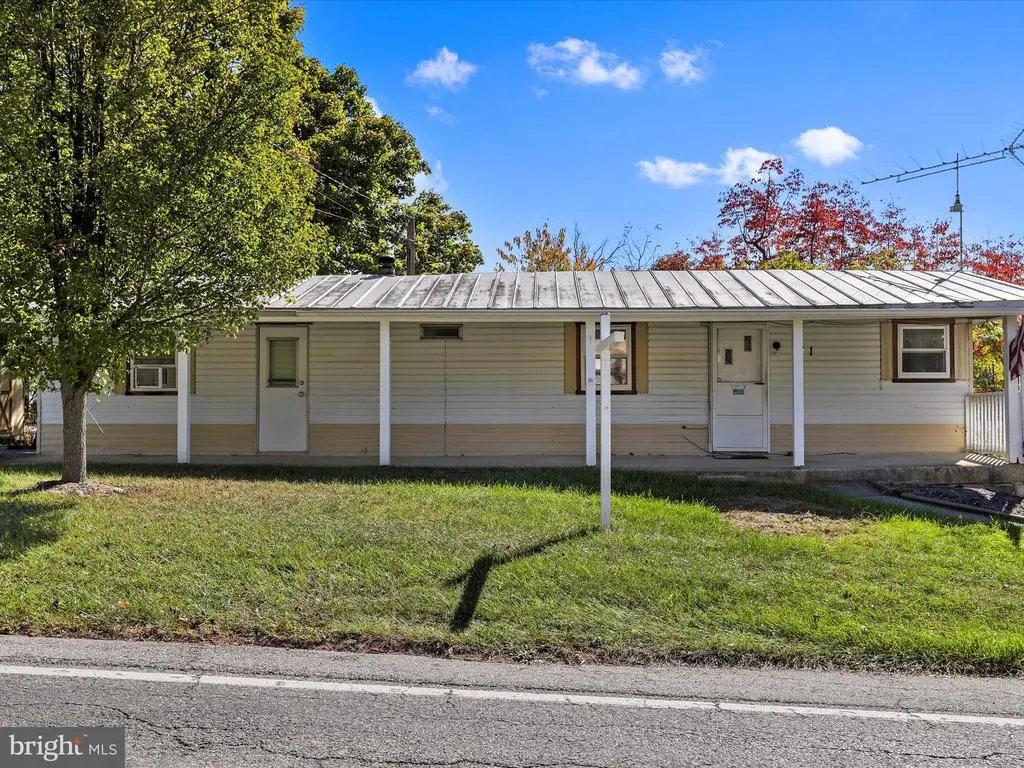 111 W Water St, Smithsburg