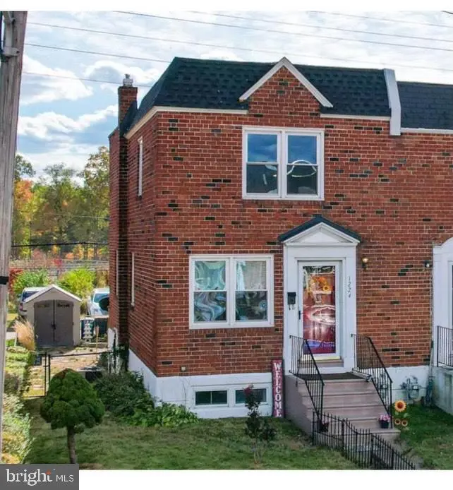 1224 Maple Ave, Elsmere