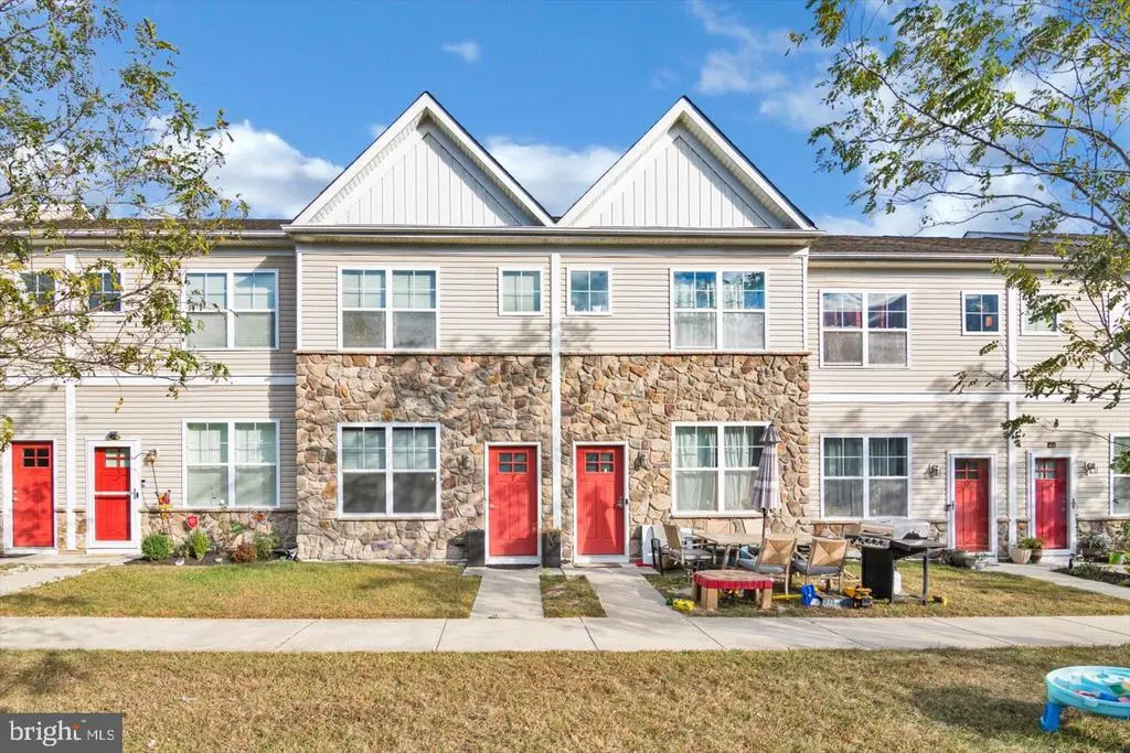 7 Rowand Way E, Clementon