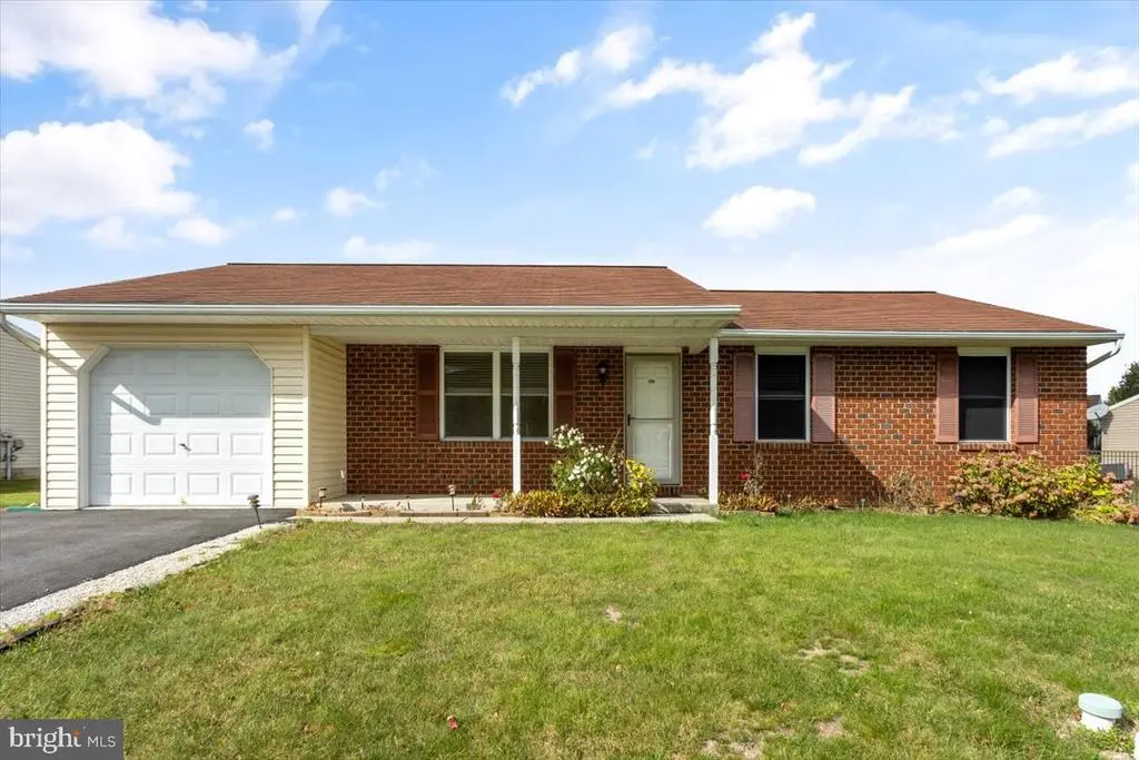 104 Edgemont Ln, Newmanstown