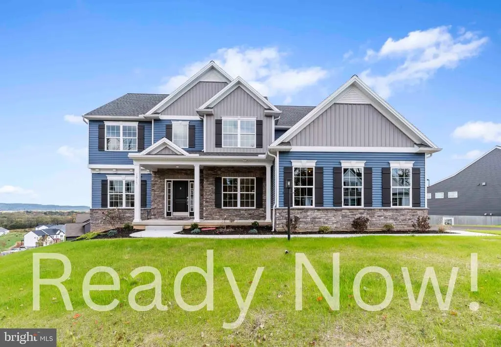 2015 N Fall Harvest Drive, Mechanicsburg