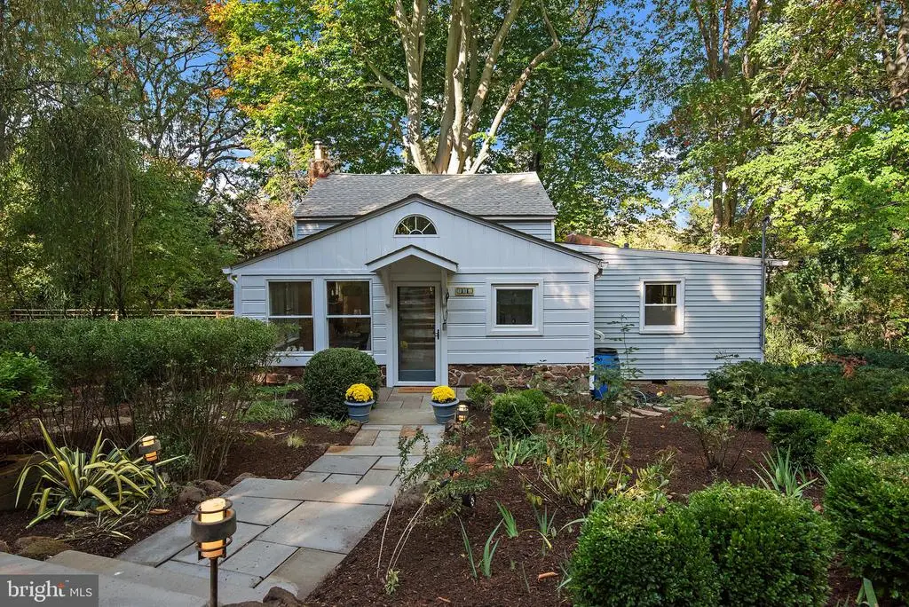 702 Miller Rd, Annapolis