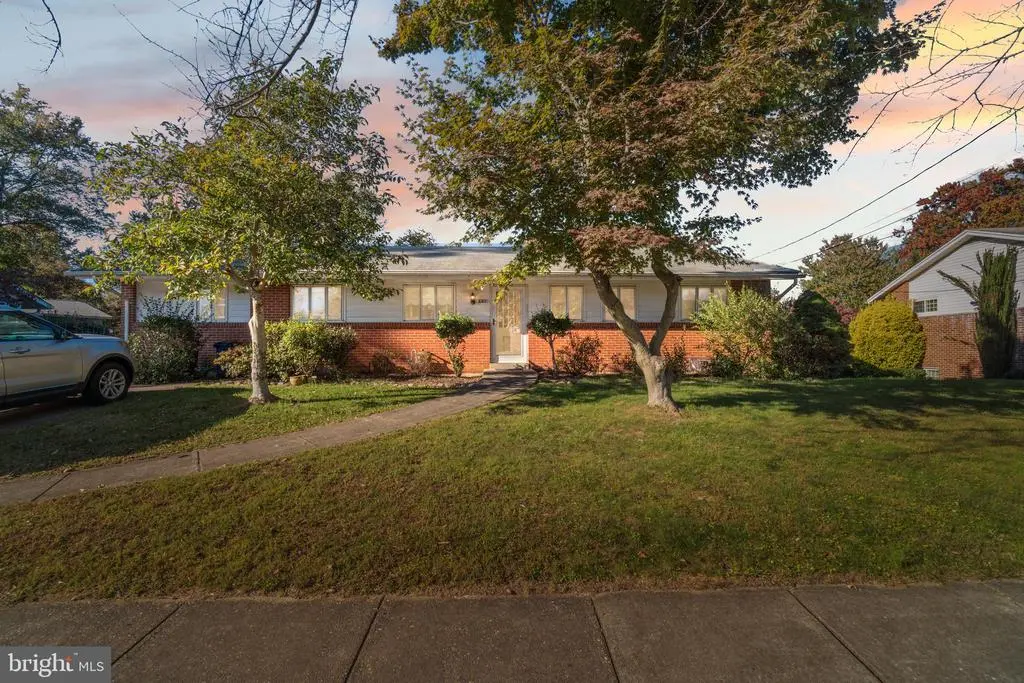 5021 White Flint Dr, Kensington