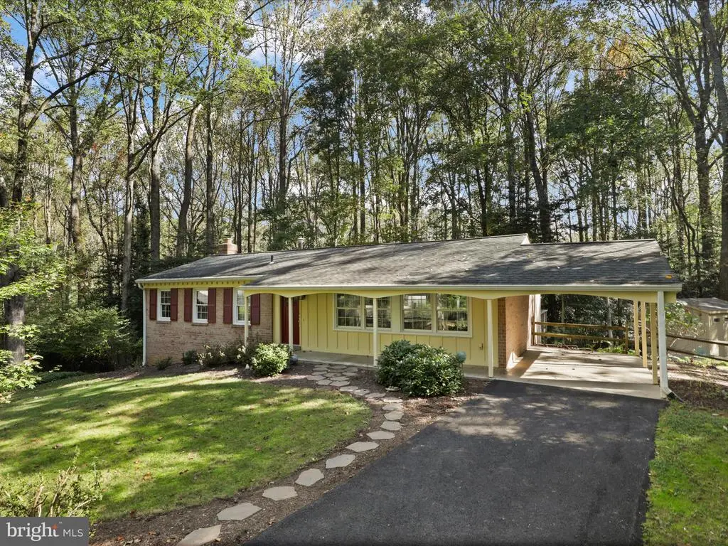 2503 Charlestown Ln, Reston