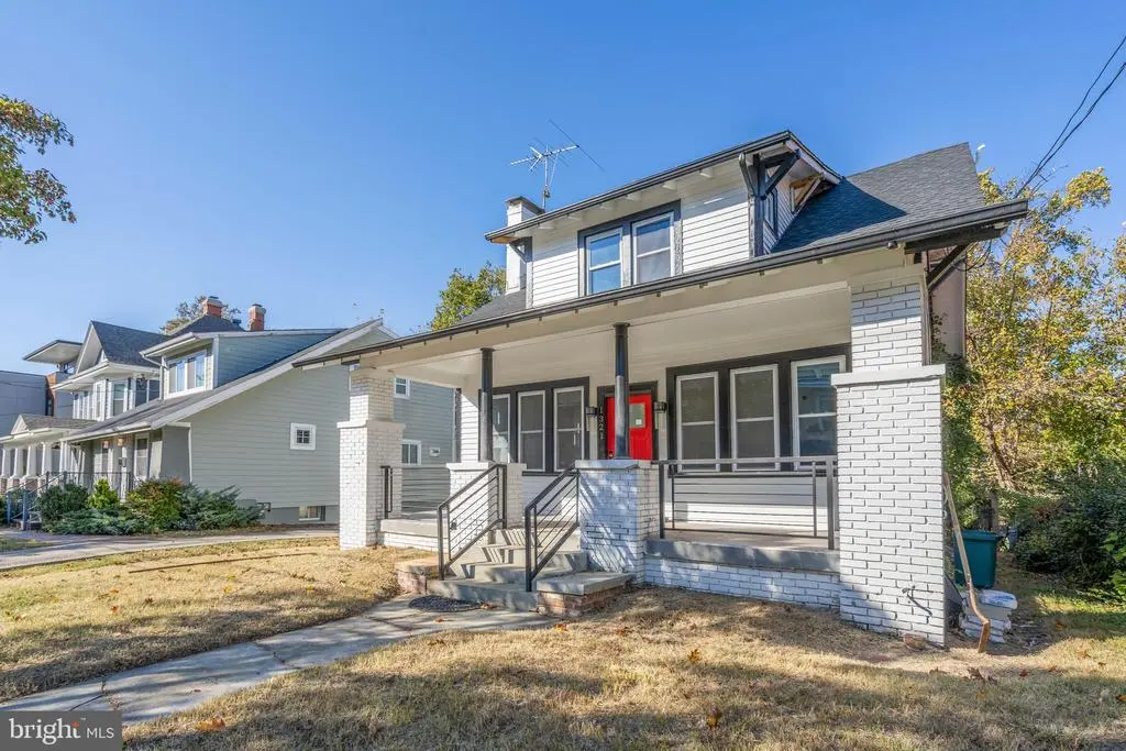 1321 Holly St Nw, Washington