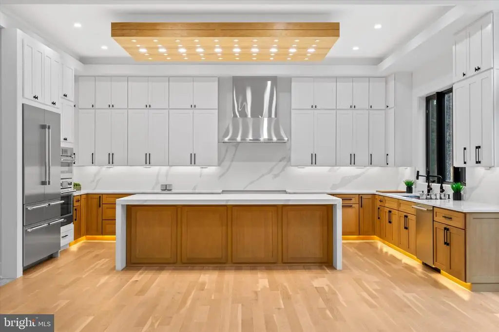 4609 Willow Run Dr, ANNANDALE