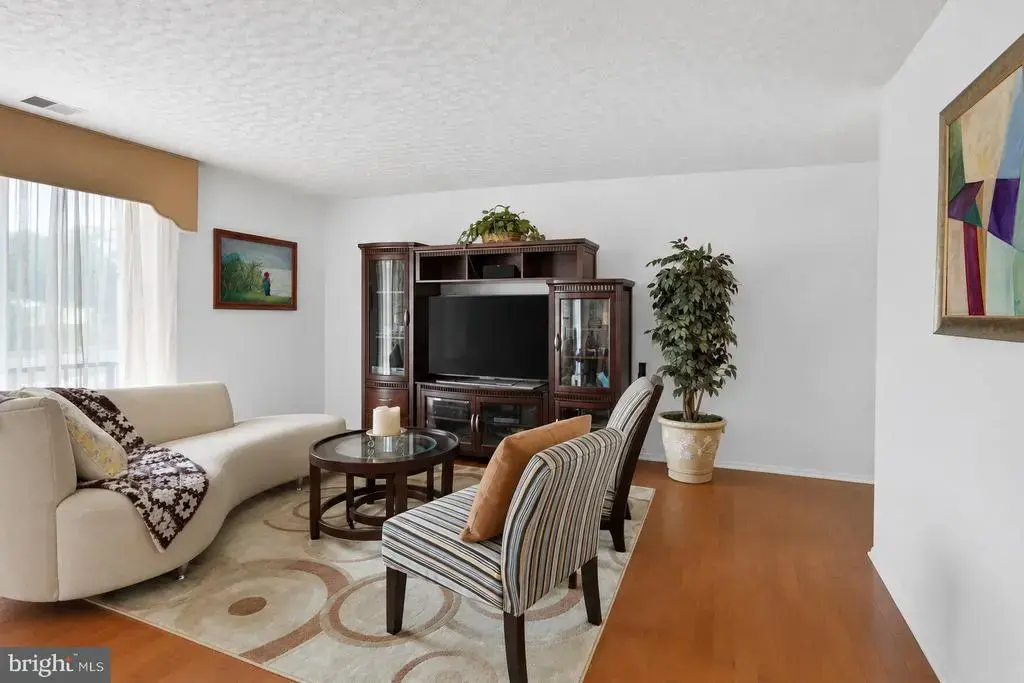 10250 Prince Pl #24-108, UPPER MARLBORO