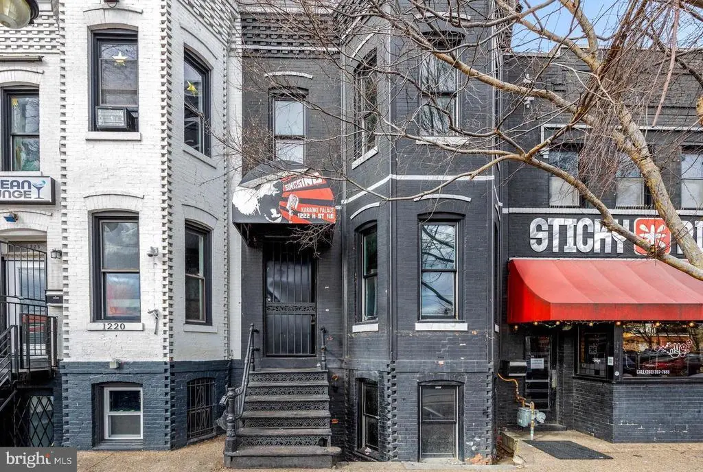 1222 H St Ne, Washington