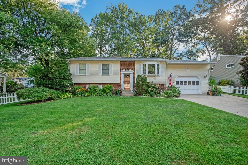 225 Rolling Rd, Gaithersburg
