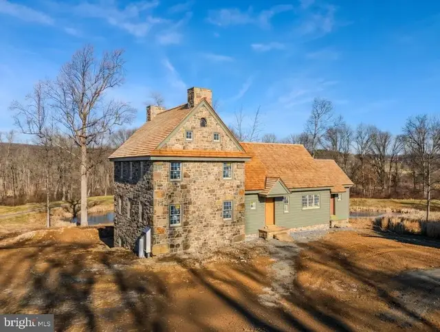 87 Brownstone Ln, Elverson
