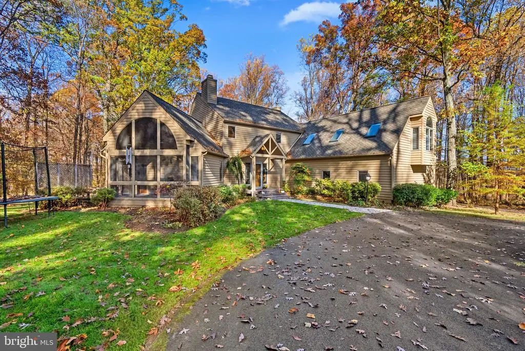 6555 Prestwick Dr, Highland