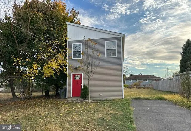 47-49 Dover Ave, Ewing