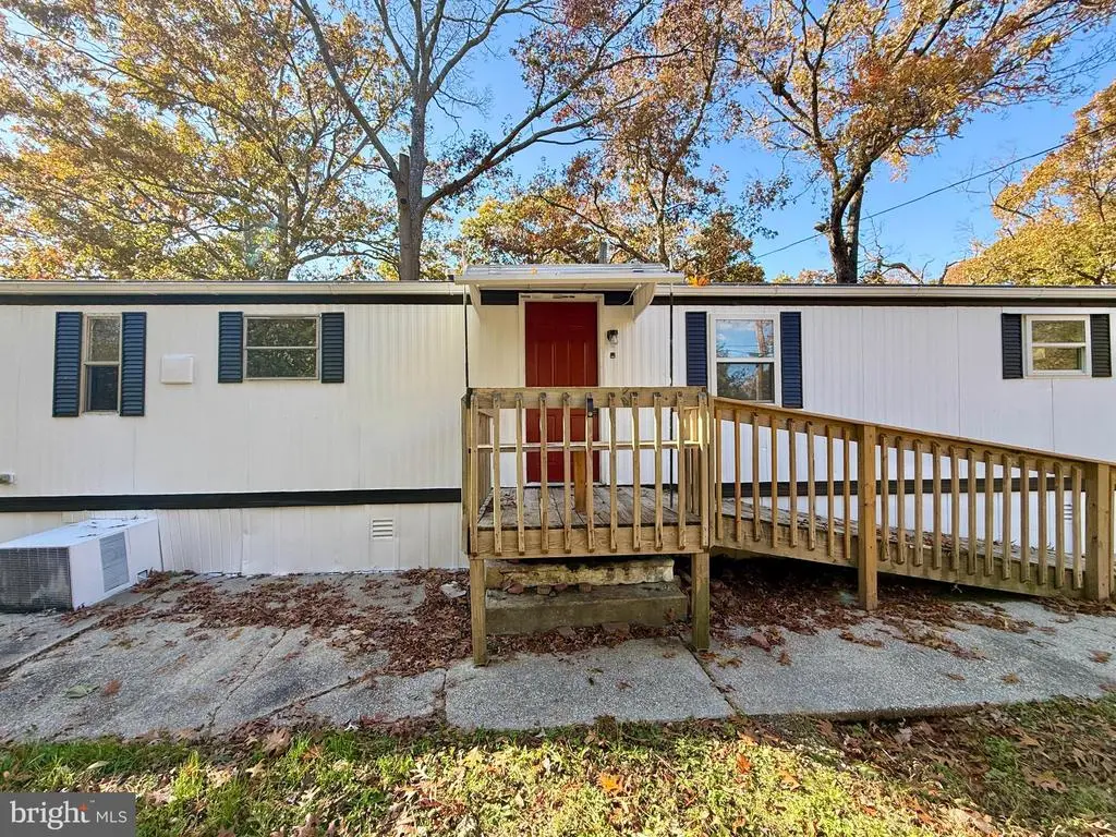 6415 Magnolia Dr, MILLVILLE