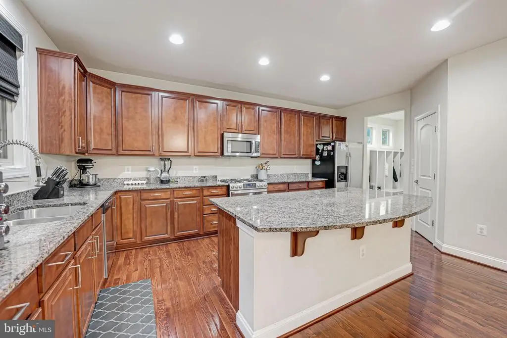 2216 Turnbuckle Ln, Woodbridge