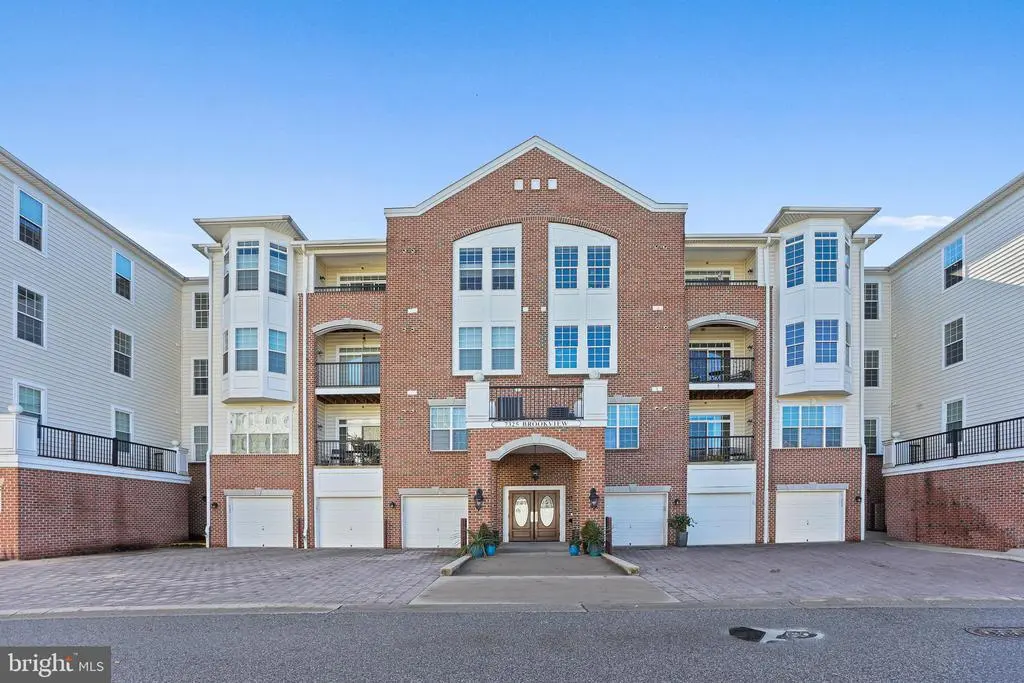 7325 Brookview Rd #105, Elkridge