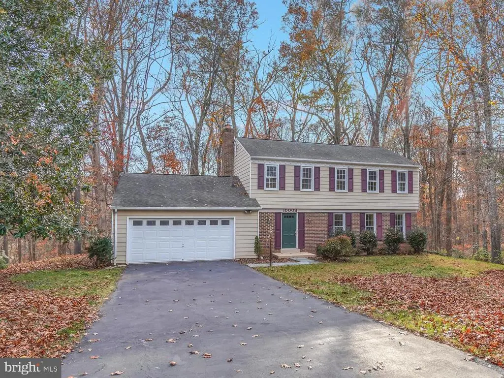 10008 Penfold Ct, Potomac