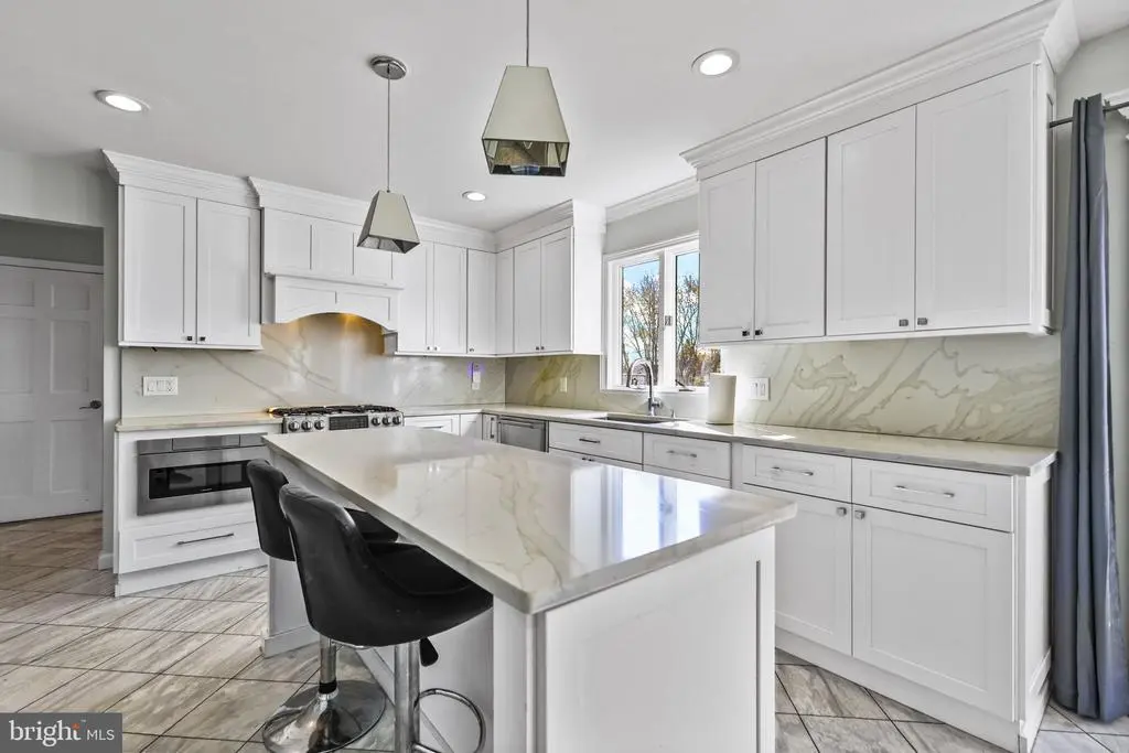 111 Mount Airy Harbourton, Lambertville