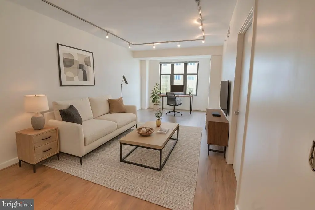 400 Massachusetts Ave Nw #423, WASHINGTON