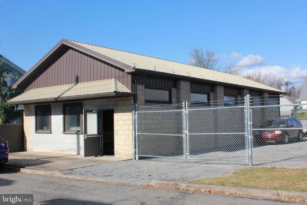 0 Moore St, Millersburg