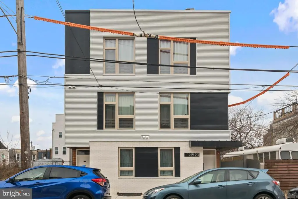 1918 E Cumberland St, PHILADELPHIA