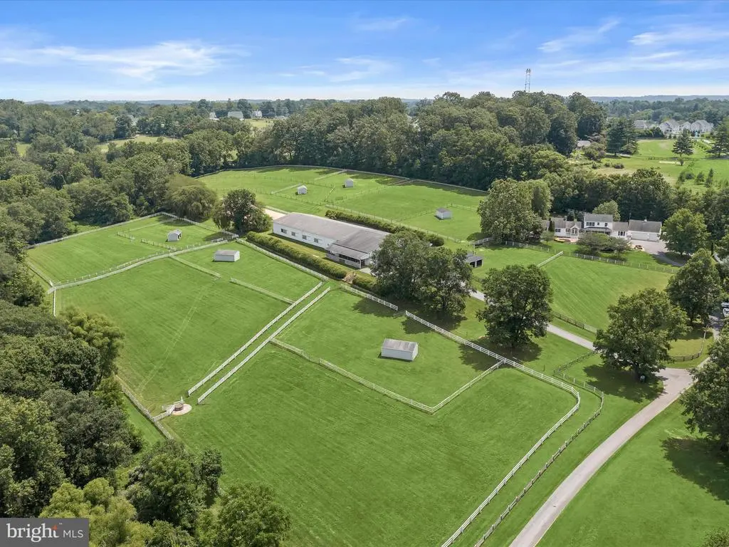 1955 Valhalla Dr, Finksburg