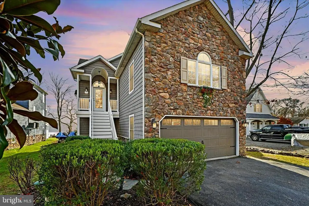 72 Crescent Ln, Elkton