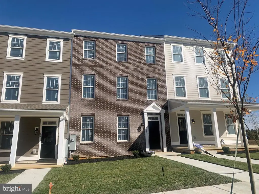 836 Mapleton Ave #206, Middletown
