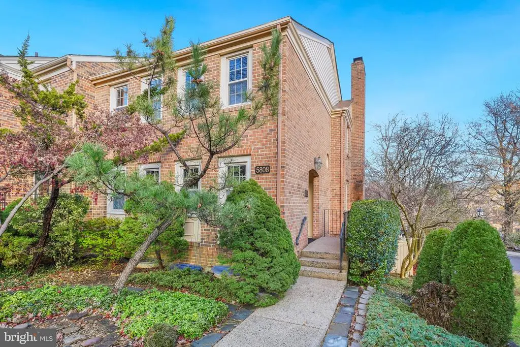 5808 Tudor Ln, Rockville