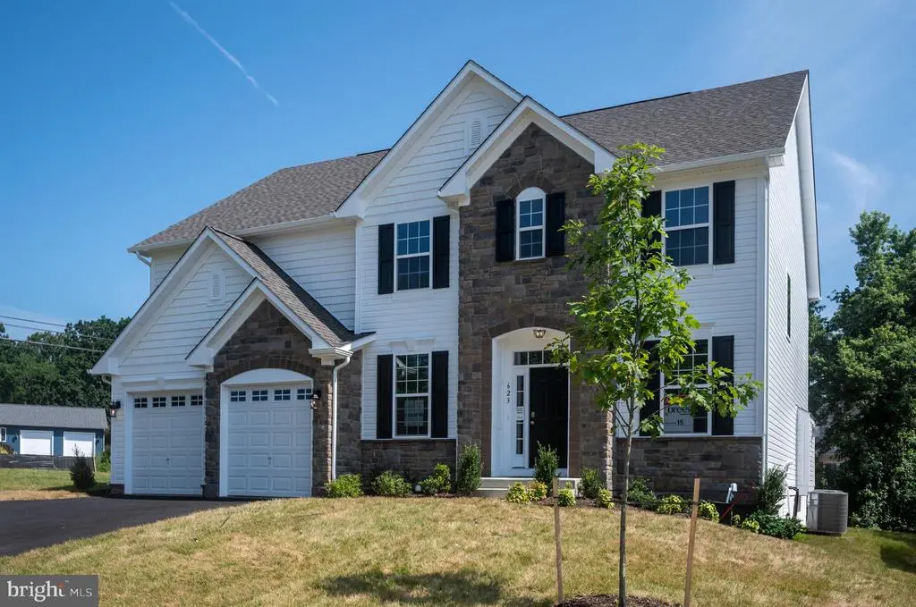 623 Plainview Dr, FREDERICKSBURG