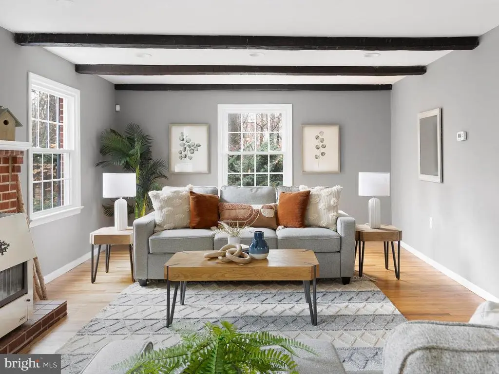 1020 Cedar Corner Rd, Perryville