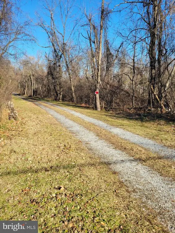 8722 Hampton Valley Rd, Emmitsburg