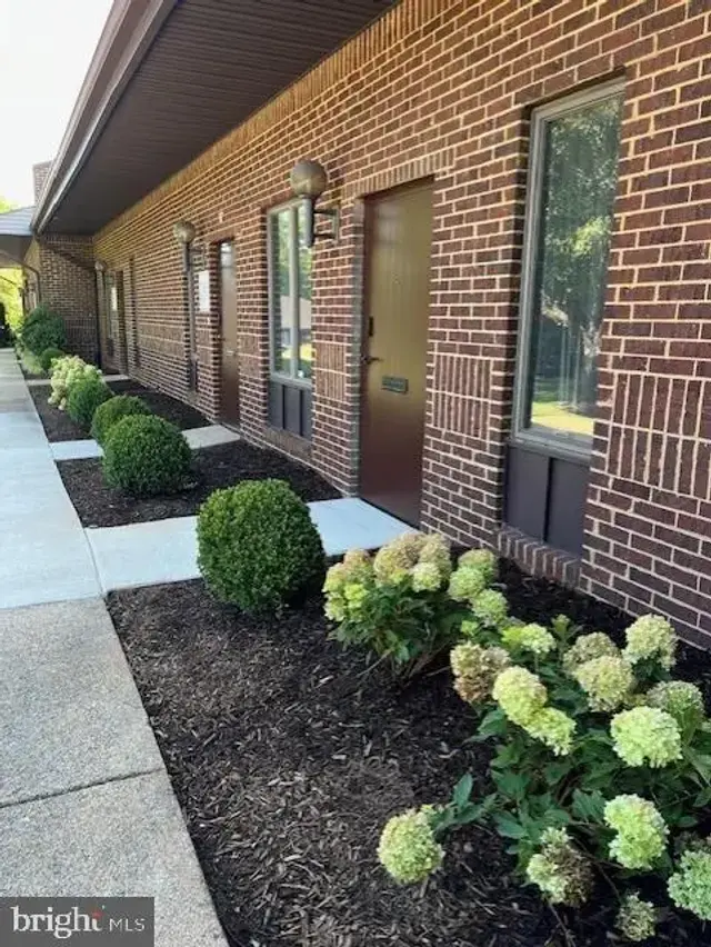 106 Elden St #29, Herndon