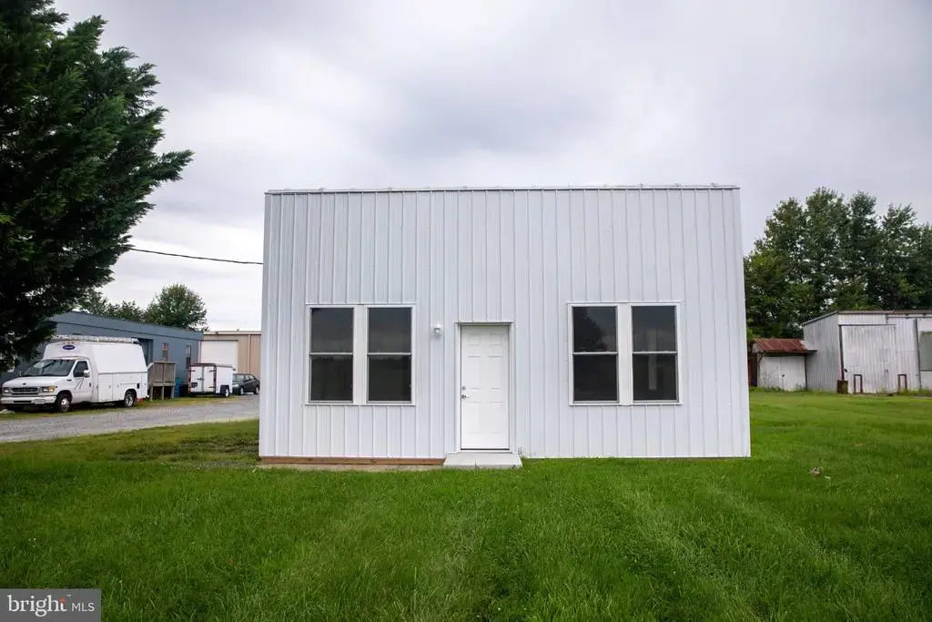 17032 N Main St, BRIDGEVILLE