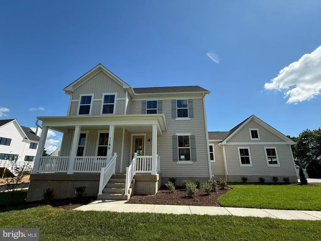 1180 Central Avenue, Edgewater